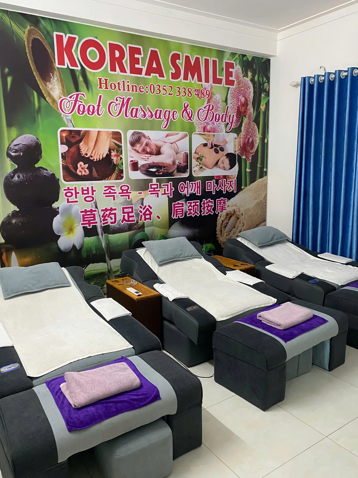 Không gian Korea Smile với biển Foot Massage và Body